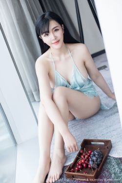 女生把筷子放屁眼里不能掉图片